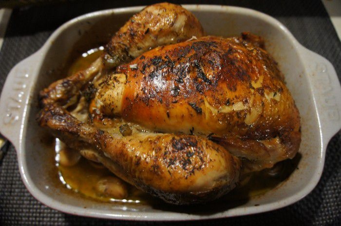 Poulet entier à l'ail